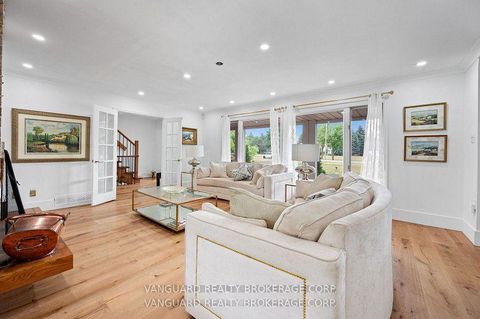 Photo 17 at 80 Kleins Crescent, Kleinburg, Vaughan