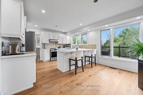 Photo 24 at 80 Kleins Crescent, Kleinburg, Vaughan