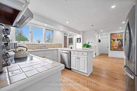 Photo 27 at 80 Kleins Crescent, Kleinburg, Vaughan