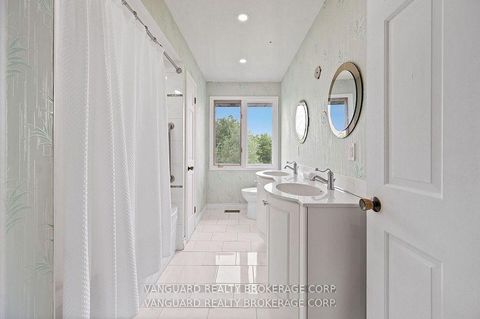 Photo 44 at 80 Kleins Crescent, Kleinburg, Vaughan