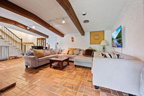 Photo 46 at 80 Kleins Crescent, Kleinburg, Vaughan