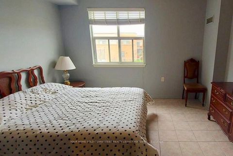 Photo 10 at 502 - 2500 Rutherford Road, Maple, Vaughan