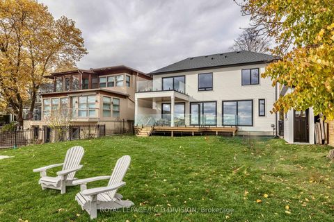 Photo 7 at 99 Lake Promenade, Long Branch, Toronto