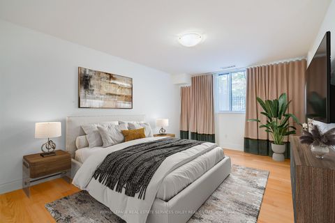 Photo 15 at 101 - 10 Tichester Road, Forest Hill South, Toronto