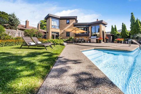 Photo 3 at 16 Woodpark Road, Richview, Toronto