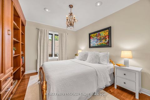 Photo 31 at 16 Woodpark Road, Richview, Toronto