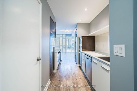 Photo 6 at 233 - 38 Dan Leckie Way, Waterfront Communities C1, Toronto