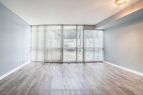 Photo 13 at 233 - 38 Dan Leckie Way, Waterfront Communities C1, Toronto