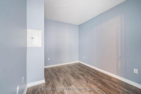 Photo 17 at 233 - 38 Dan Leckie Way, Waterfront Communities C1, Toronto