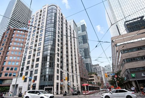 Photo 18 at 709 - 801 Bay Street, Bay Street Corridor, Toronto