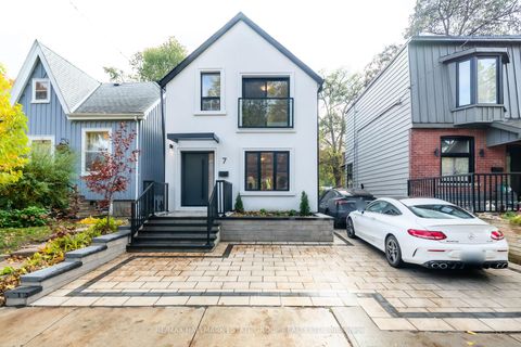 Photo 1 at 7 Ivy Avenue, South Riverdale, Toronto