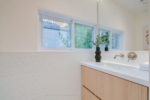 Photo 19 at 7 Ivy Avenue, South Riverdale, Toronto