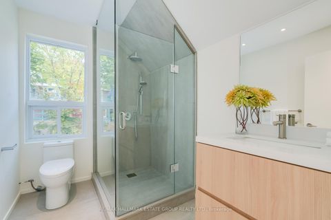 Photo 31 at 7 Ivy Avenue, South Riverdale, Toronto