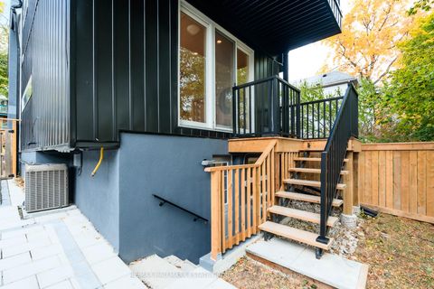 Photo 35 at 7 Ivy Avenue, South Riverdale, Toronto