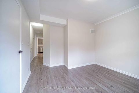 Photo 6 at 104 Benson Avenue, Wychwood, Toronto