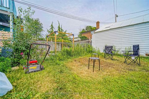 Photo 30 at 104 Benson Avenue, Wychwood, Toronto