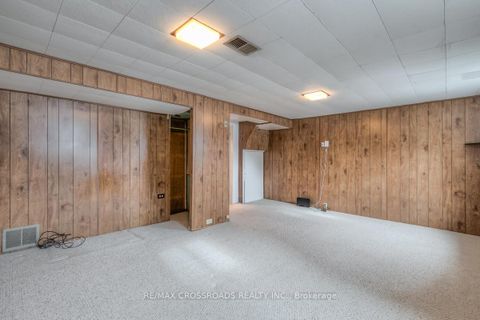 Photo 18 at 363 Hopewell Avenue, Belgravia, Toronto