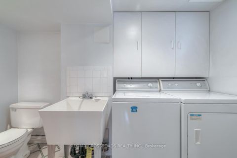 Photo 20 at 363 Hopewell Avenue, Belgravia, Toronto