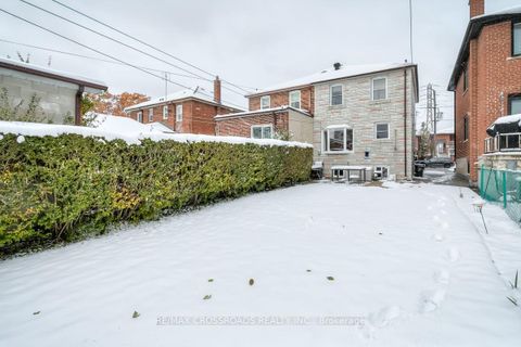 Photo 24 at 363 Hopewell Avenue, Belgravia, Toronto