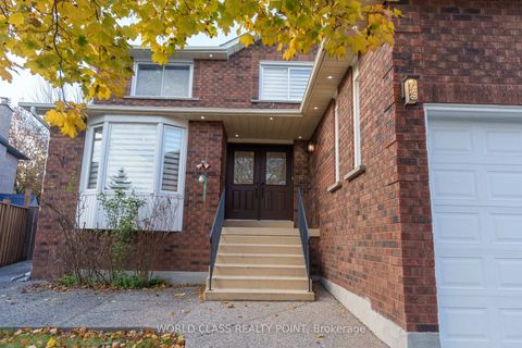 Photo 4 at 1448 Mayors Manor, GA Glen Abbey, Oakville