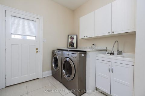 Photo 18 at 1448 Mayors Manor, GA Glen Abbey, Oakville