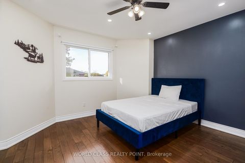 Photo 25 at 1448 Mayors Manor, GA Glen Abbey, Oakville