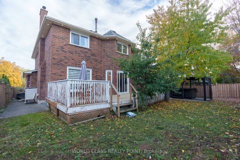 Photo 39 at 1448 Mayors Manor, GA Glen Abbey, Oakville