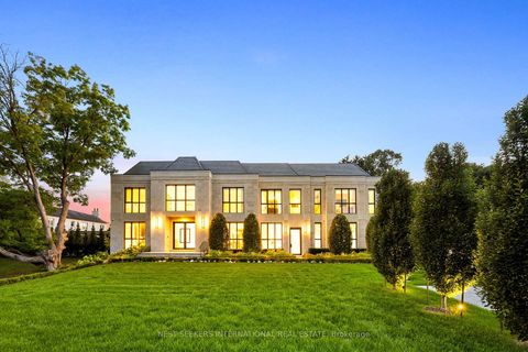 Photo 1 at 36 Waymar Heights Boulevard, Islington Woods, Vaughan