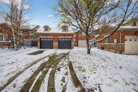 Photo 22 at 193 Zokol Drive, Bayview Northeast, Aurora