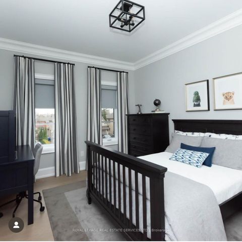 Photo 28 at 8 Graywood Drive, Rosethorn, Toronto