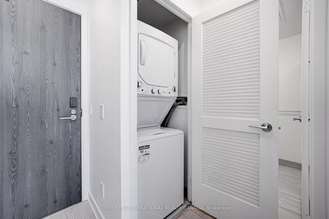 Photo 22 at 402 - 25 Richmond Street E, Yonge Corridor, Toronto