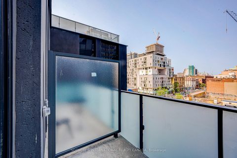 Photo 27 at 402 - 25 Richmond Street E, Yonge Corridor, Toronto