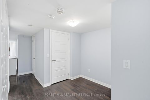 Photo 7 at 6 - 157 William Duncan Road, CFB, Toronto