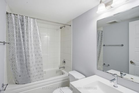 Photo 8 at 6 - 157 William Duncan Road, CFB, Toronto