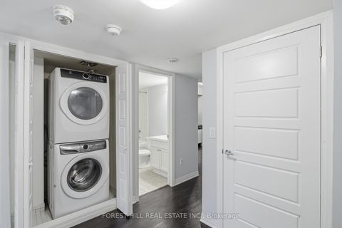 Photo 9 at 6 - 157 William Duncan Road, CFB, Toronto