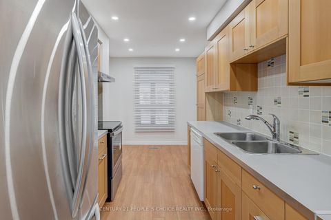 Photo 14 at 36 Ponymill Drive, Milliken, Toronto