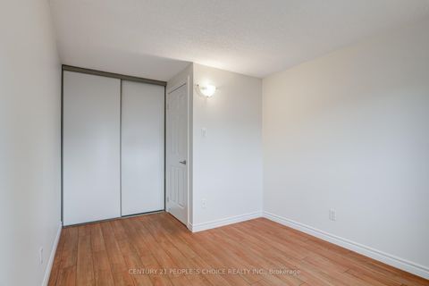 Photo 28 at 36 Ponymill Drive, Milliken, Toronto