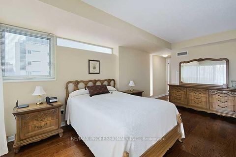 Photo 18 at 419 - 1040 The Queensway Avenue, City Centre West, Toronto