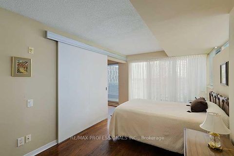 Photo 19 at 419 - 1040 The Queensway Avenue, City Centre West, Toronto