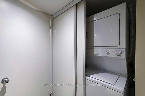 Photo 26 at 419 - 1040 The Queensway Avenue, City Centre West, Toronto