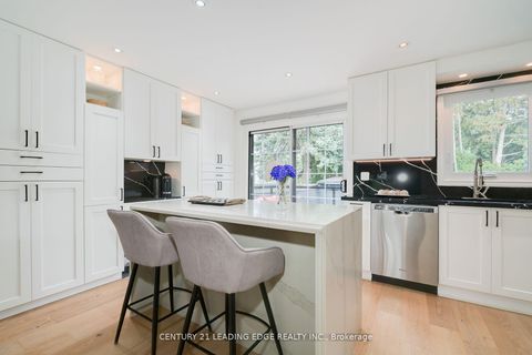 Photo 16 at 4 Aveline Crescent, Bendale, Toronto
