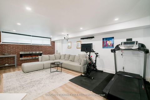 Photo 35 at 4 Aveline Crescent, Bendale, Toronto