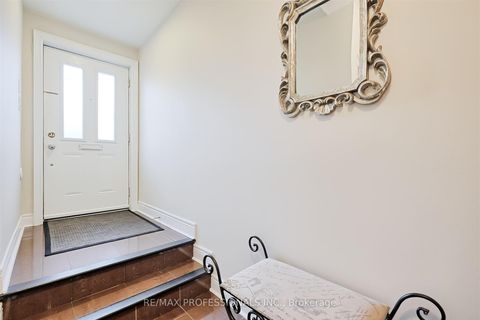 Photo 2 at 825A Oxford Street, Mimico, Toronto