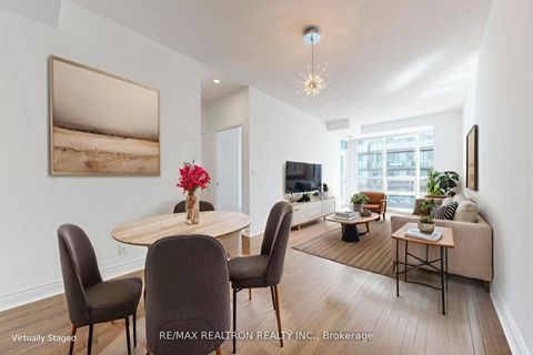 Photo 1 at LPH01 - 1910 Lake Shore Boulevard W, Swansea, Toronto