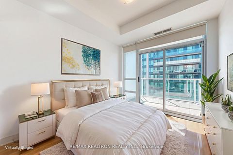 Photo 2 at LPH01 - 1910 Lake Shore Boulevard W, Swansea, Toronto