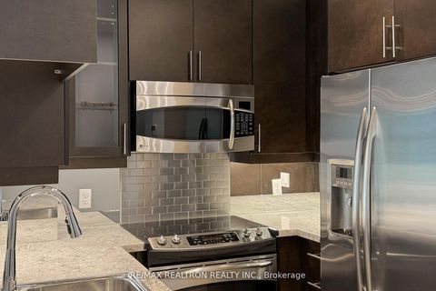 Photo 4 at LPH01 - 1910 Lake Shore Boulevard W, Swansea, Toronto