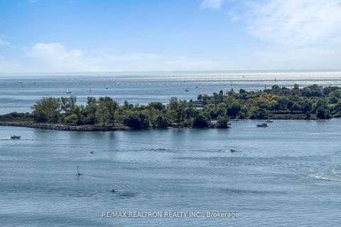 Photo 13 at LPH01 - 1910 Lake Shore Boulevard W, Swansea, Toronto