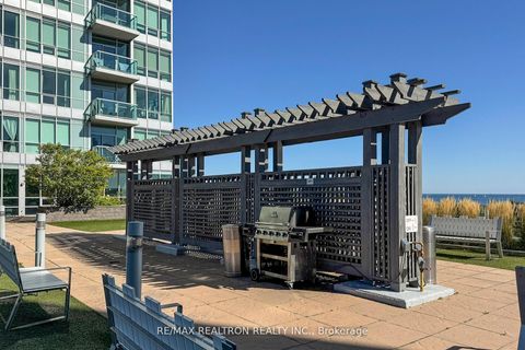 Photo 24 at LPH01 - 1910 Lake Shore Boulevard W, Swansea, Toronto