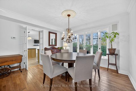 Photo 10 at 87 George Street, Aurora Village, Aurora