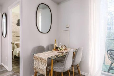 Photo 7 at 65 Bremner Boulevard, Waterfront Communities C1, Toronto